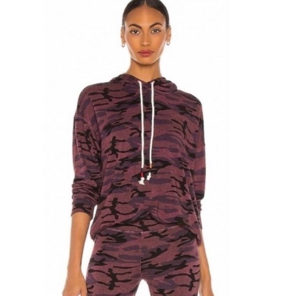 Sundry Camo Hoodie. - Picture 1 of 7